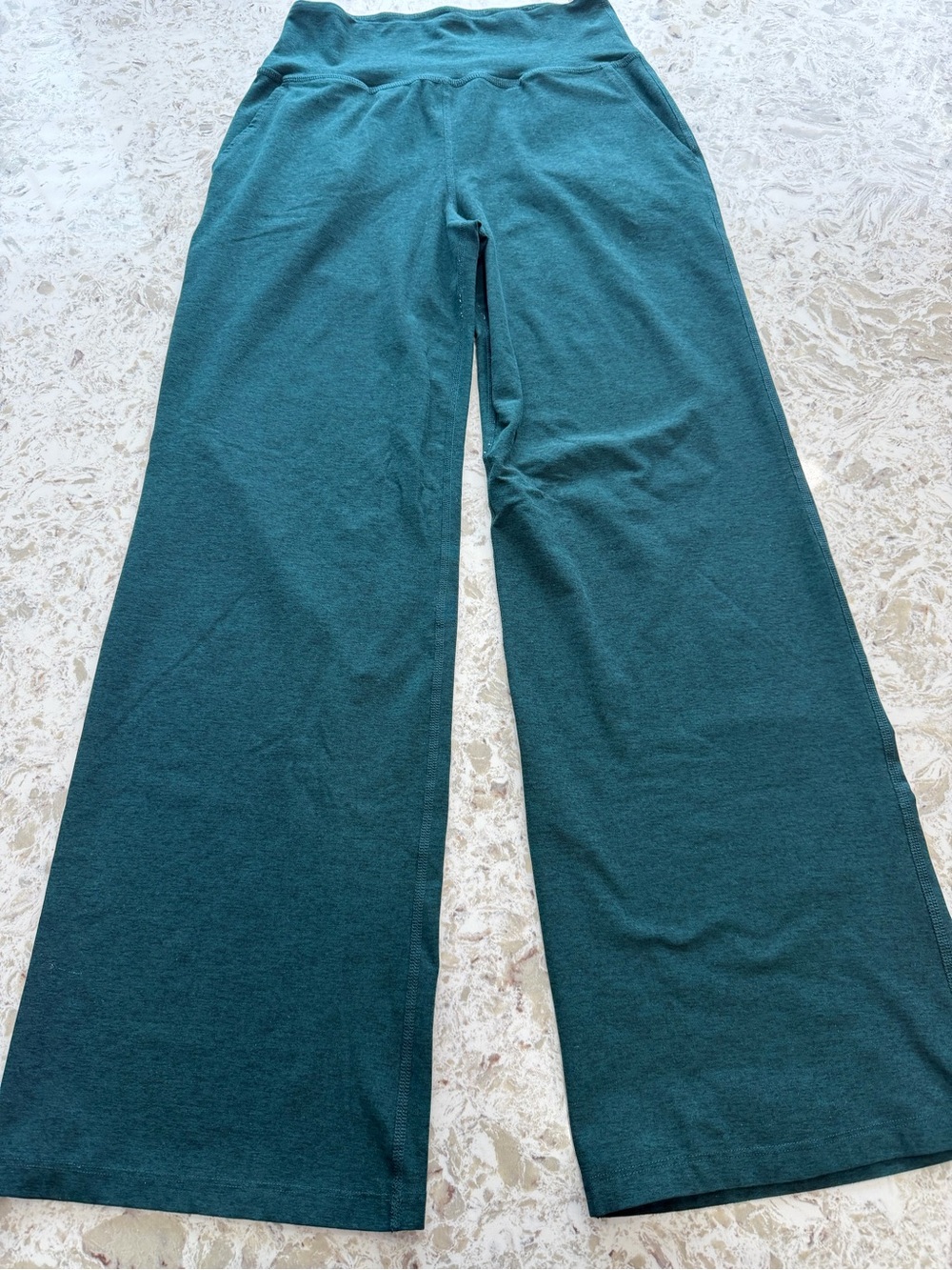 Beyond Yoga Wide-Leg Pants in Teal Green